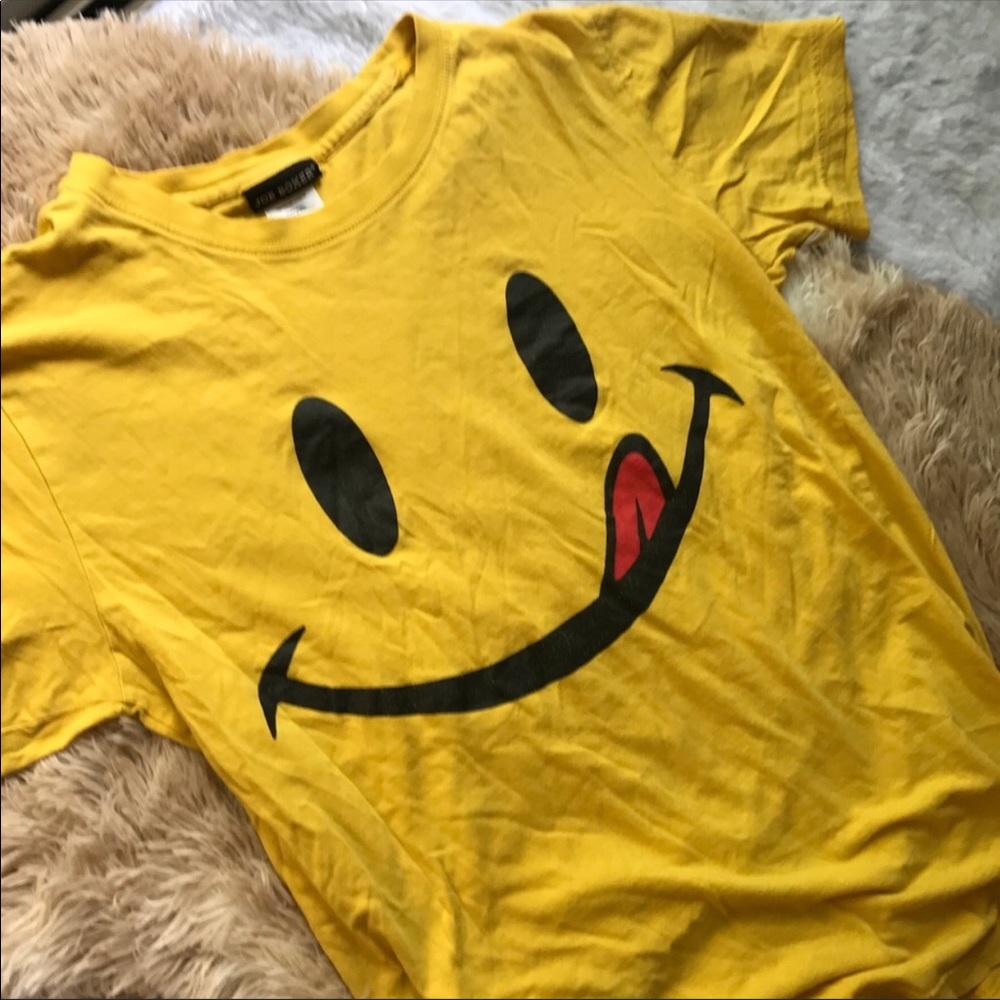 JOE BOXER smiley t shirt
